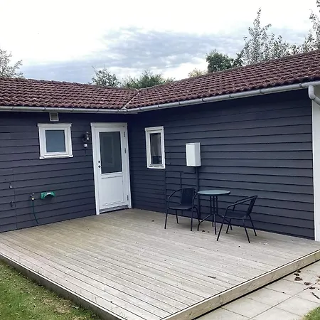 Ferienhaus 4 Star In *